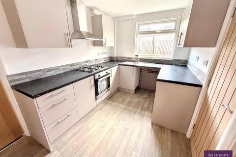 3 bedroom semi-detached house for sale, Bondfield Crescent, Wombwell, Barnsley
