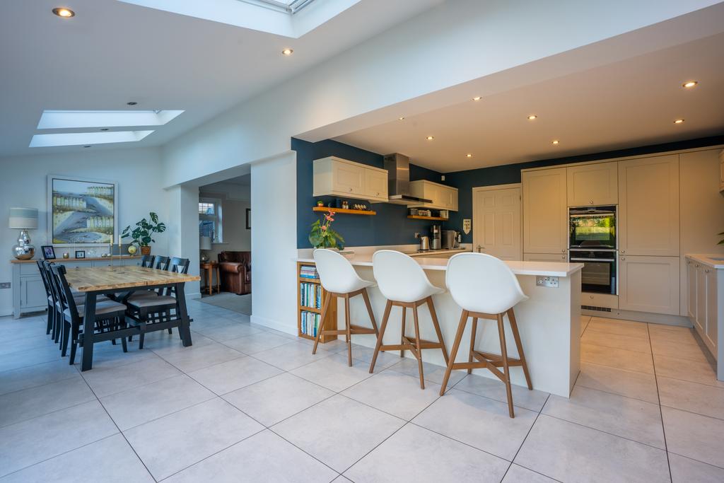 Kitchen/Family