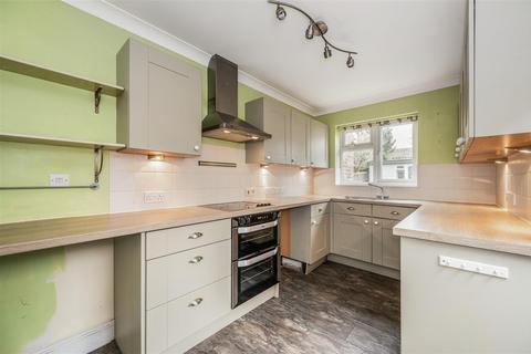 4 bedroom semi-detached house for sale, Frogmore Lane, Lovedean