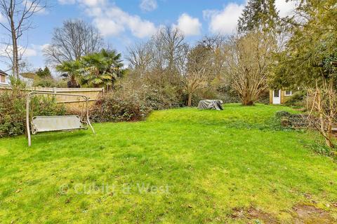 3 bedroom detached house for sale, Valley Road, Kenley, Surrey