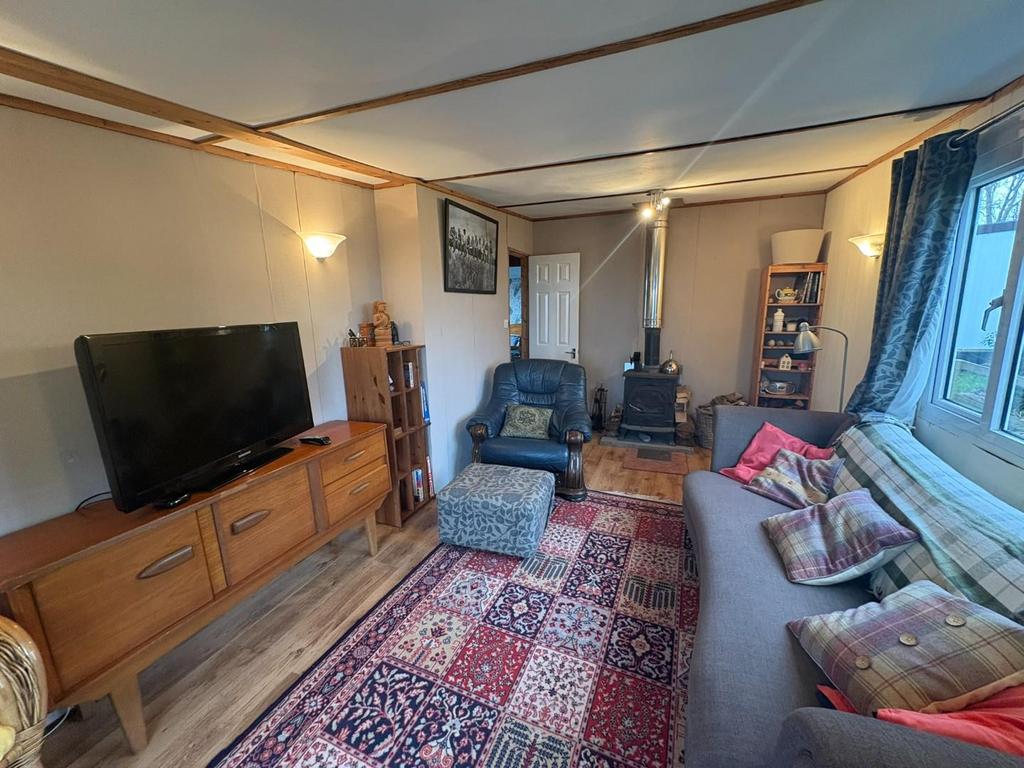 Living Room.JPEG
