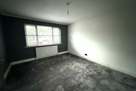 2 bedroom semi-detached house for sale, Bell Close, Pinner, HA5