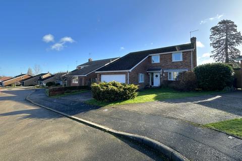 Knoll Place, Walmer, CT14