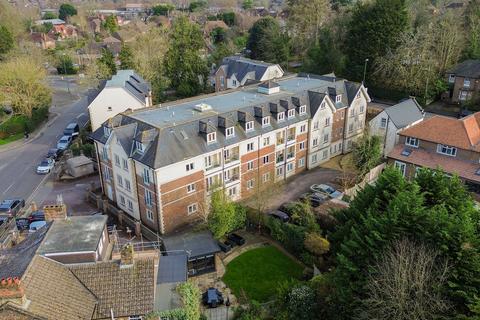 Queens Road, Haywards Heath, RH16
