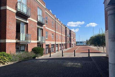 Salt Meat Lane, Gosport, PO12 1GJ