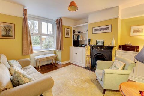 2 bedroom end of terrace house for sale, Penn Road, High Wycombe HP15