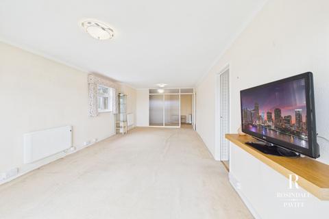 2 bedroom flat for sale, Shirley Road, Wallington, SM6