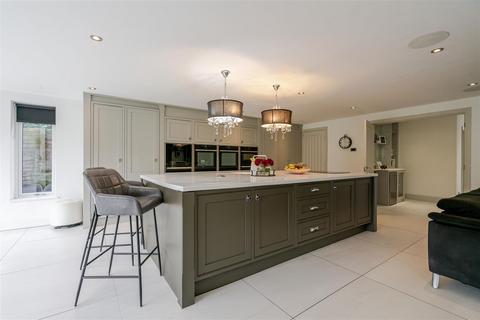 undefined, Woodstock Drive, Worsley, Manchester, M28 2NP