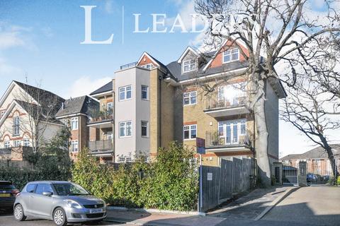 2 bedroom flat to rent, Oaklands Road, Bromley, BR1