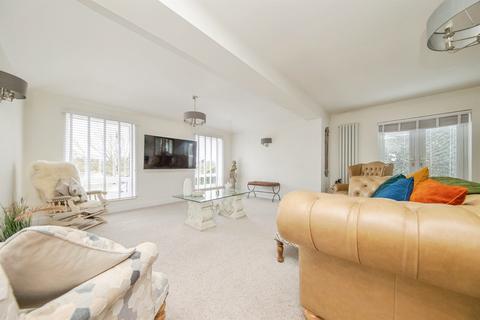 4 bedroom detached house for sale, Orchard Close, Ramsey, Harwich