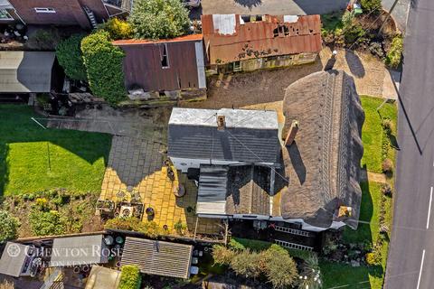4 bedroom detached house for sale, Drayton Road, Newton Longville