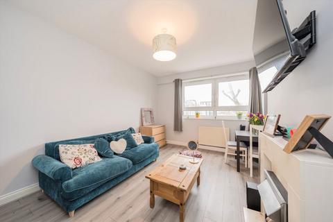 2 bedroom maisonette for sale, Neckinger Estate, London SE16