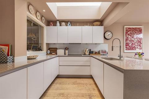 4 bedroom semi-detached house for sale, Stanley Road, East Sheen, SW14