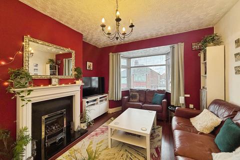 2 bedroom flat for sale, Dipton Avenue, Elswick, Newcastle upon Tyne, NE4