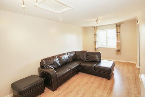 1 bedroom apartment to rent, Newcombe Rise, Yiewsley, UB7