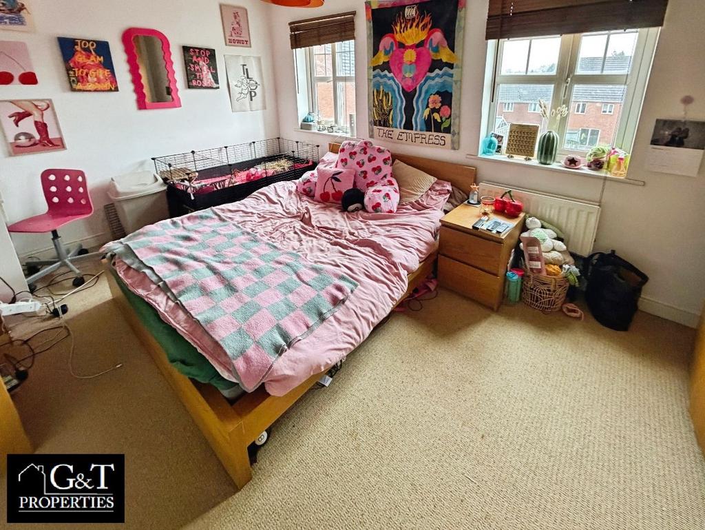 Second bedroom