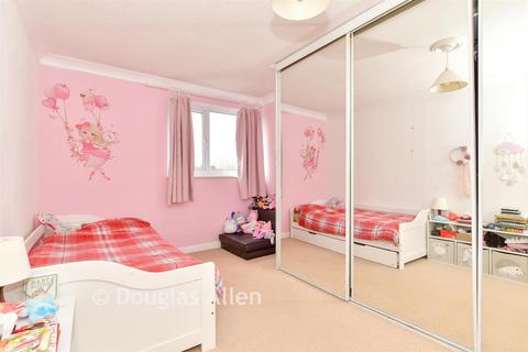 3 bedroom terraced house for sale, Eastbrooks, Pitsea, Basildon, Essex