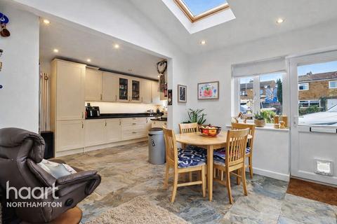 undefined, Leys Road, Towcester