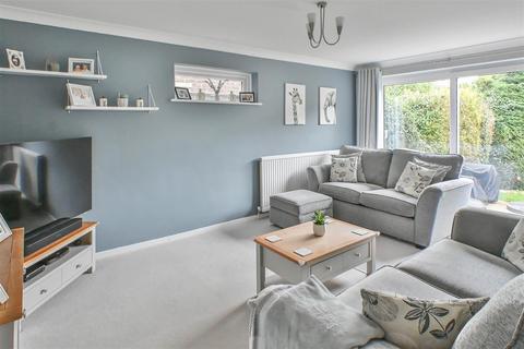 4 bedroom detached house for sale, Willowdene Court, Warley, Brentwood