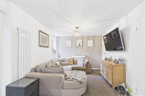 3 bedroom terraced house for sale, The Knolls, Bicton Heath, Shrewsbury