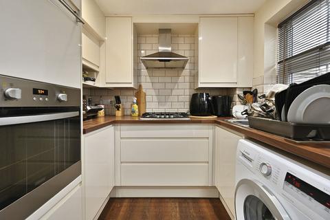 2 bedroom terraced house for sale, New Barn Lane, Uckfield TN22