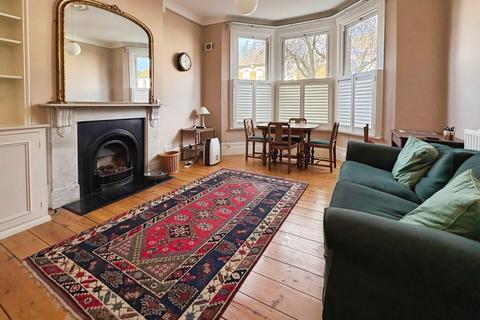 2 bedroom flat to rent, Mount Pleasant Road London SE13