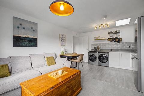 undefined, Windmill Close, Woodville