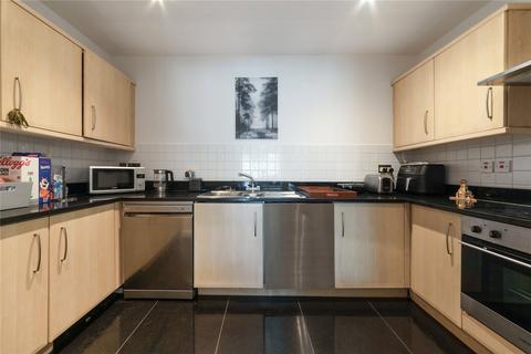 2 bedroom apartment to rent, Boardwalk Place, Canary Wharf, London, E14