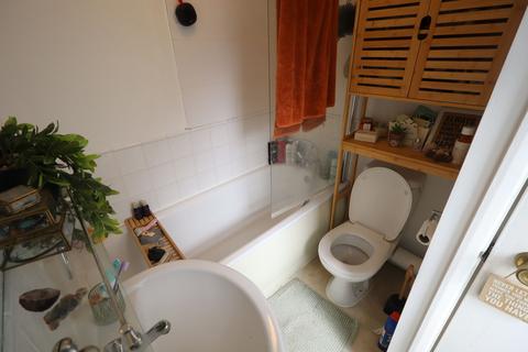 undefined, Hunters Close, Tring, HP23