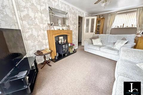 3 bedroom terraced house for sale, Warrensway, Telford TF7