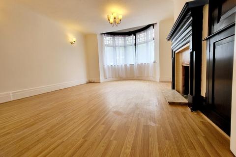 1 bedroom flat to rent, Warrior Court, 55 Warrior Square East, Southend-on-Sea, Essex