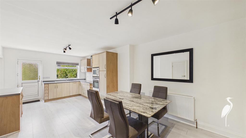 Open Plan Kitchen & Dining Area
