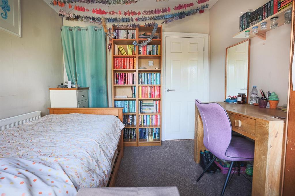 8 Verstone Rd 37.jpg