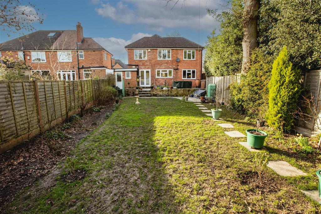 8 Verstone Rd 14.jpg