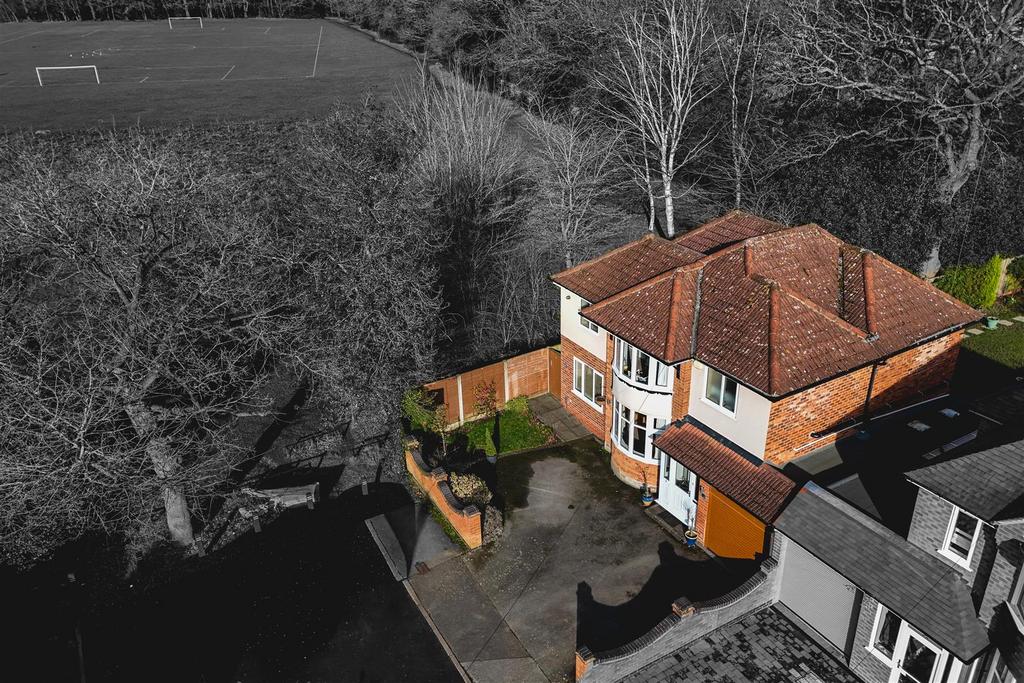 8 Verstone Rd 3.jpg