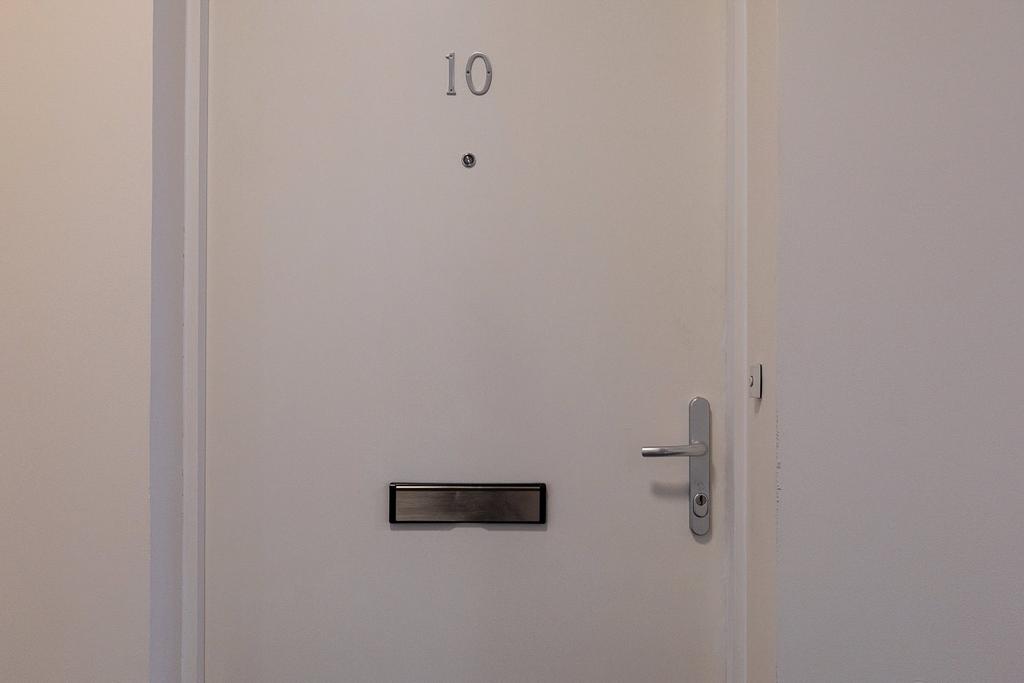 Picture No. 16