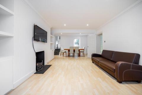 2 bedroom flat to rent, Redcliffe Gardens London SW10