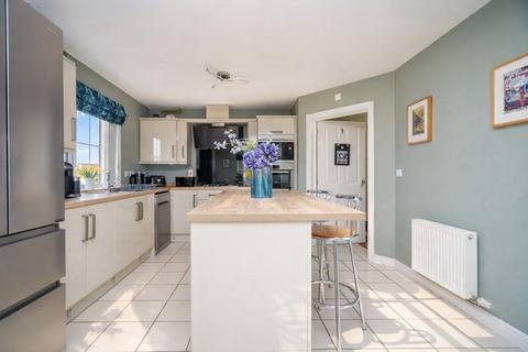 4 bedroom detached house for sale, Foxfield, Broughton, Milton Keynes, MK10
