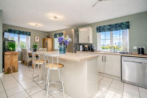4 bedroom detached house for sale, Foxfield, Broughton, Milton Keynes, MK10