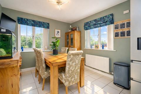 4 bedroom detached house for sale, Foxfield, Broughton, Milton Keynes, MK10