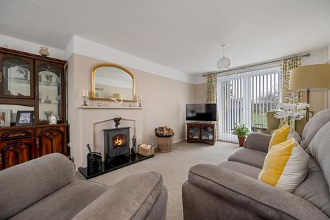 3 bedroom semi-detached house for sale, Masterton Road, Stamford