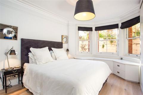 3 bedroom flat to rent, St Marys Mansions, London W2
