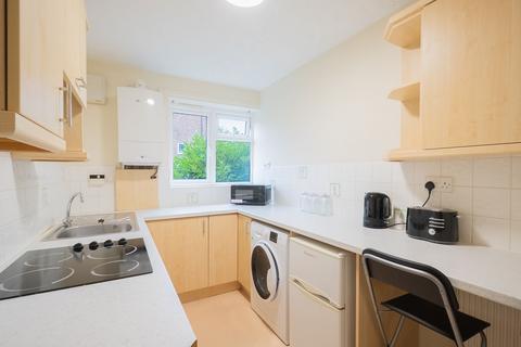 1 bedroom flat to rent, Broomville Avenue, Sale M33