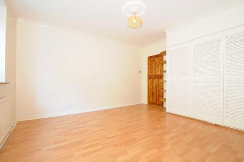 undefined, Barnet,  EN5,  EN5