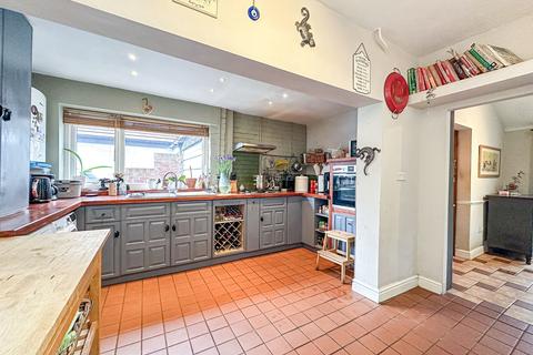 undefined, Forest Road, Heswall, CH60