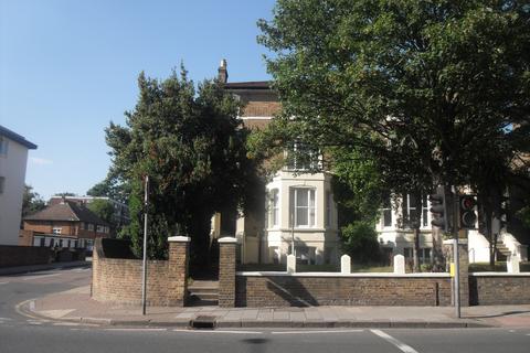 undefined, Widmore Road