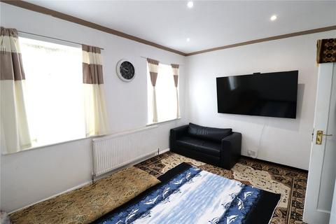 1 bedroom apartment to rent, Montrose Court, The Hyde NW9