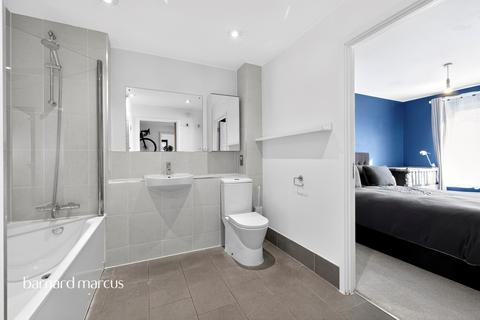 2 bedroom ground floor flat for sale, Eythorne Road, LONDON