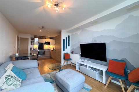 2 bedroom flat for sale, Acklington Drive, Butterfly Court, NW9