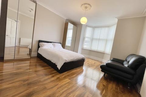 undefined, Ecclesall Road, Sheffield S11